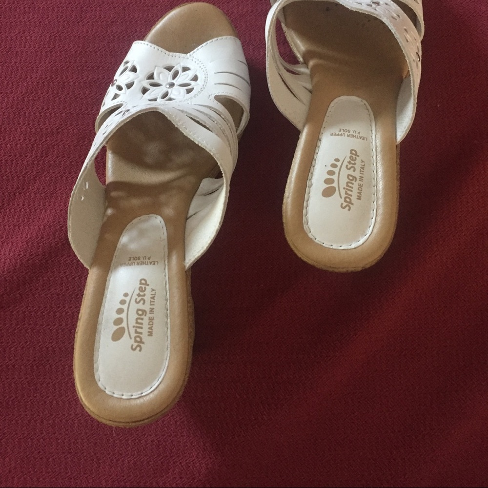 Spring Step slip-Ons